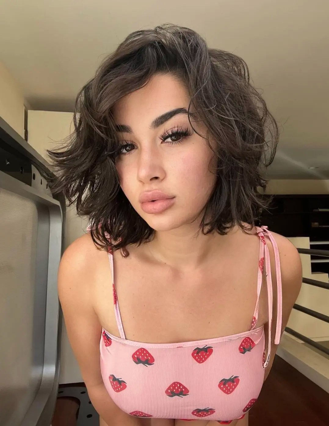 Yakudiye Bilinçli Kadın Escort Bayan İzel