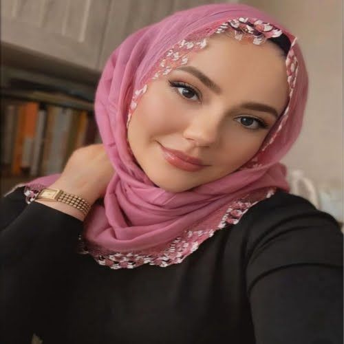 Yazlık Aşk Dolu Bayan Bayan Escort Gülden