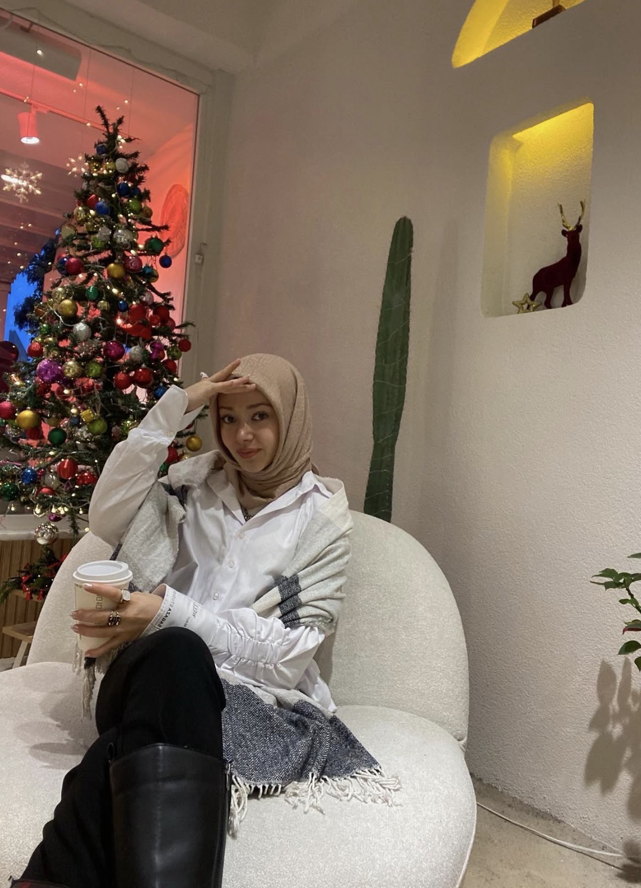 İncili Hoş Bayan Escort Melek