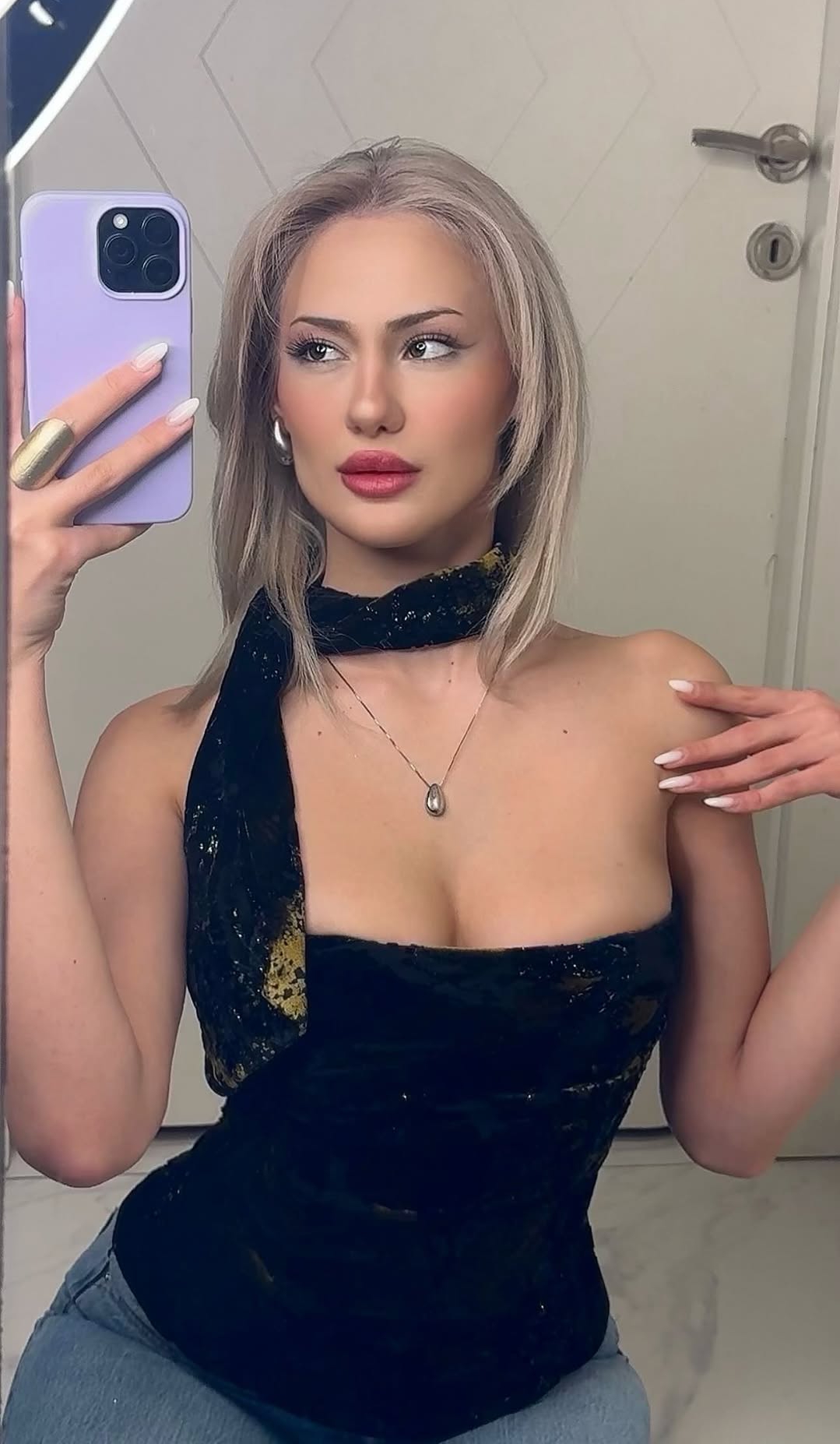 Çiftetaş Zarif Kadın Escort Yeliz